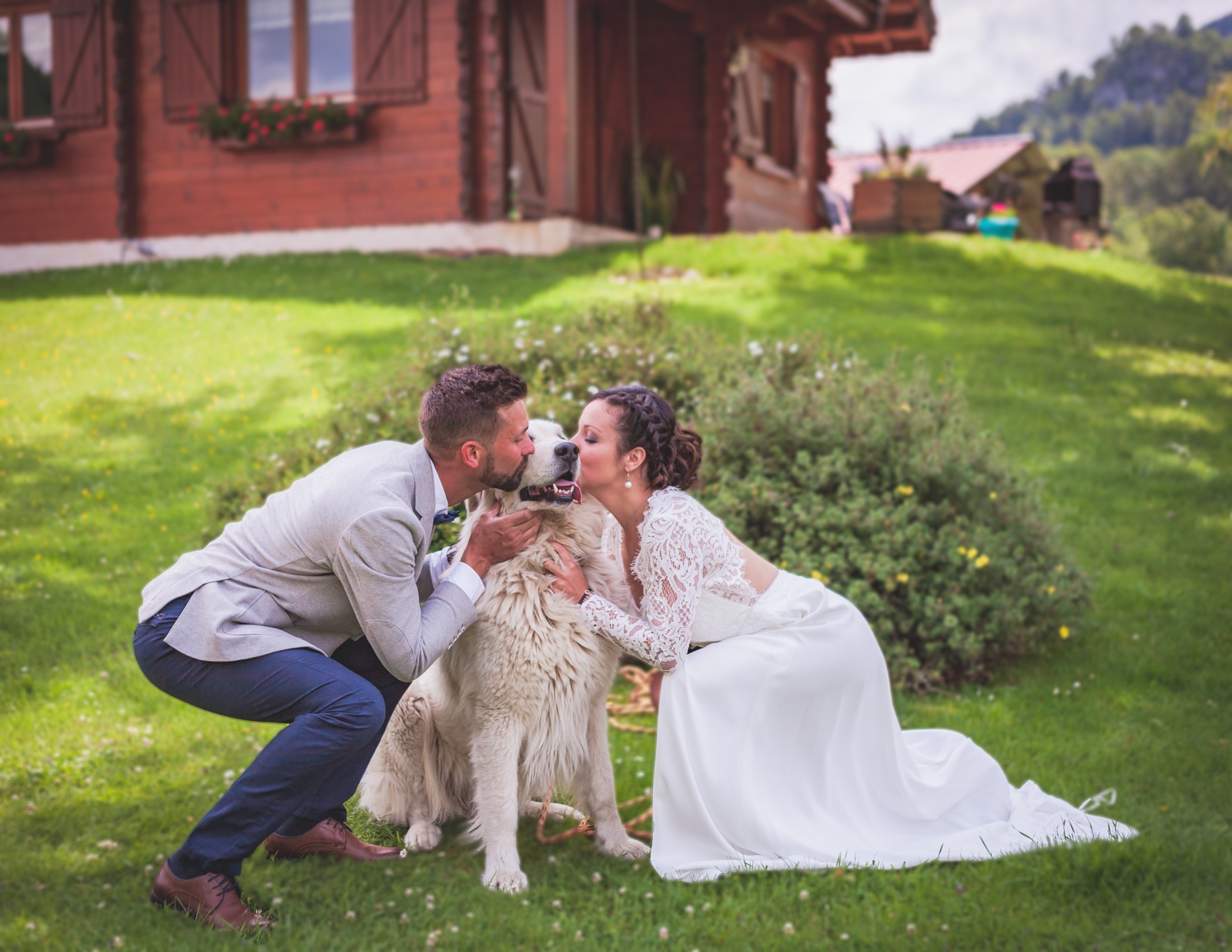 Mariage_jura_haut-doubs-montagne_chien_couple
